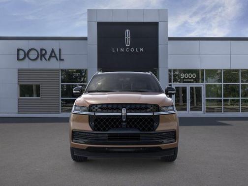 Metallic 2026 Lincoln Navigator L Black Label