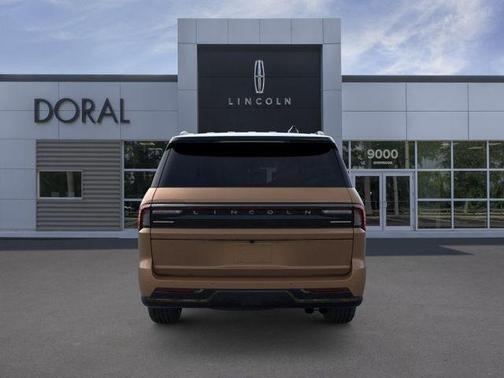 Metallic 2026 Lincoln Navigator L Black Label