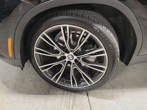 Jet Black 2024 BMW X3 sDrive30i