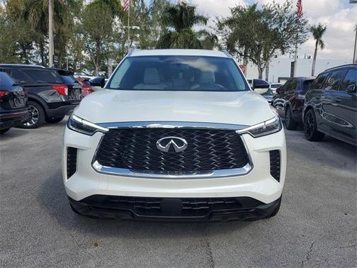 2024 INFINITI QX60 Luxe