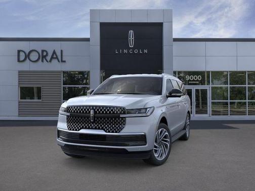 Gray Mist 2026 Lincoln Navigator Premiere