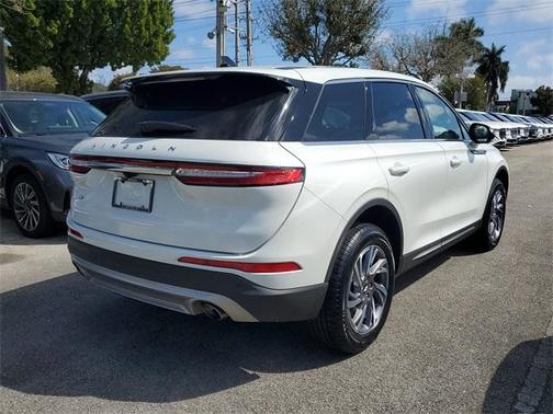 2023 Lincoln Corsair Standard