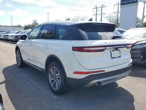 2023 Lincoln Corsair Standard