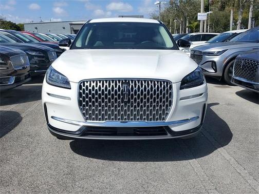 2023 Lincoln Corsair Standard