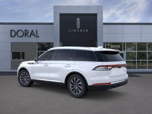 White Metallic 2026 Lincoln Aviator Premiere