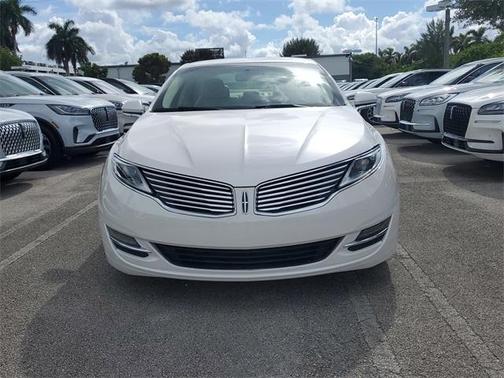 2014 Lincoln MKZ Base