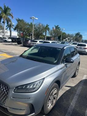 2023 Lincoln Corsair Standard