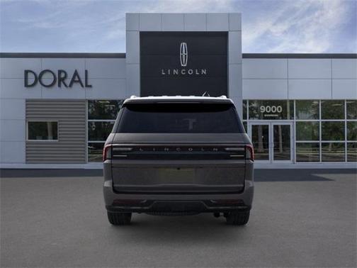 2025 Lincoln Navigator Black Label