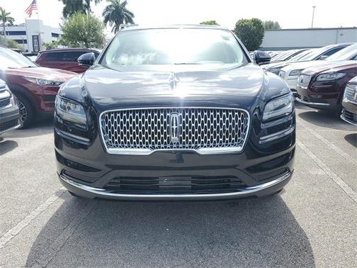 2022 Lincoln Nautilus Standard