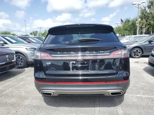 2022 Lincoln Nautilus Standard