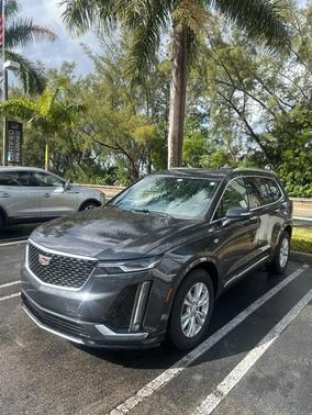 2021 Cadillac XT6 Luxury FWD