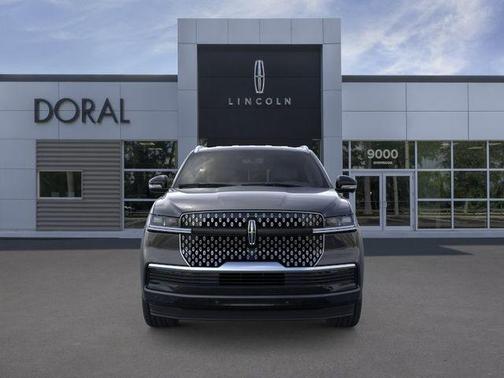 Black Metallic 2026 Lincoln Navigator Premiere
