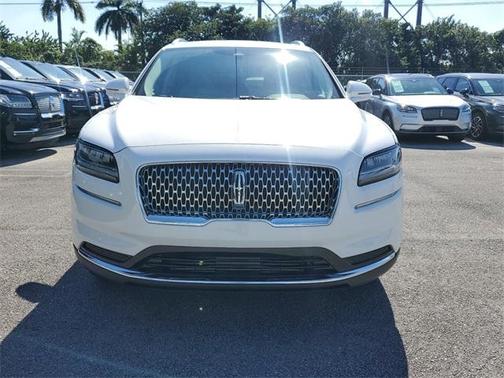 2023 Lincoln Nautilus Standard