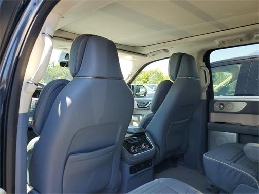 2021 Lincoln Navigator L Black Label