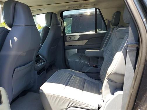 2021 Lincoln Navigator L Black Label