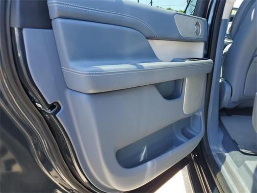 2021 Lincoln Navigator L Black Label