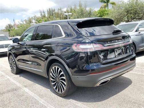 2019 Lincoln Nautilus Black Label