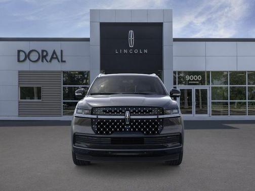 Black Metallic 2026 Lincoln Navigator Black Label