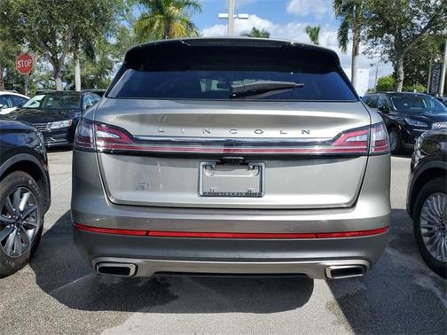 2023 Lincoln Nautilus Standard