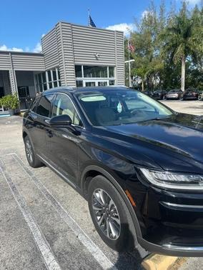 2022 Lincoln Nautilus Standard