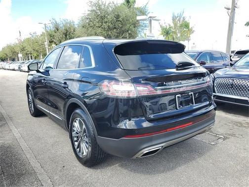 2022 Lincoln Nautilus Standard