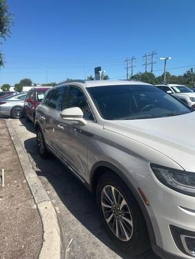 2020 Lincoln Nautilus Standard