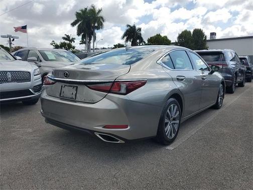 2021 Lexus ES 350 Base