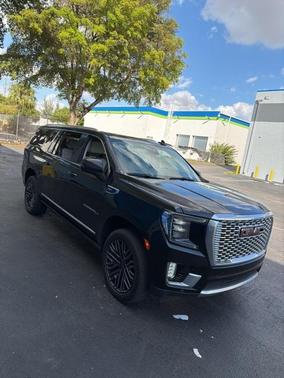 2021 GMC Yukon XL Denali
