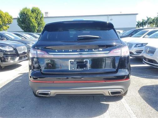 2022 Lincoln Nautilus Standard
