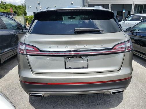 2023 Lincoln Nautilus Standard
