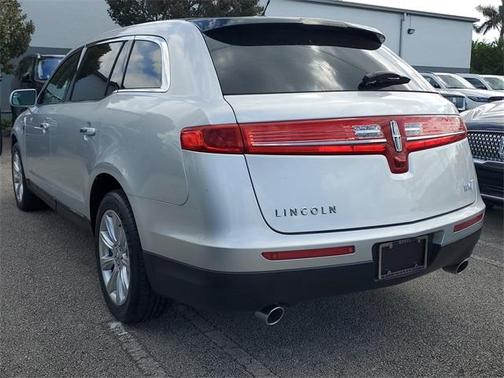 2018 Lincoln MKT Premier