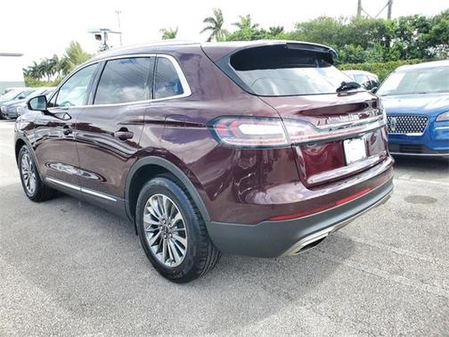 2020 Lincoln Nautilus Standard