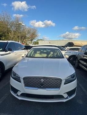 2020 Lincoln MKZ Standard