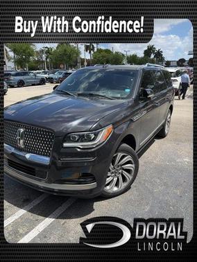 Starlight 2022 Lincoln Navigator Reserve
