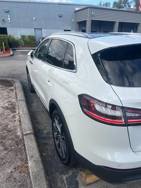 2022 Lincoln Nautilus Reserve