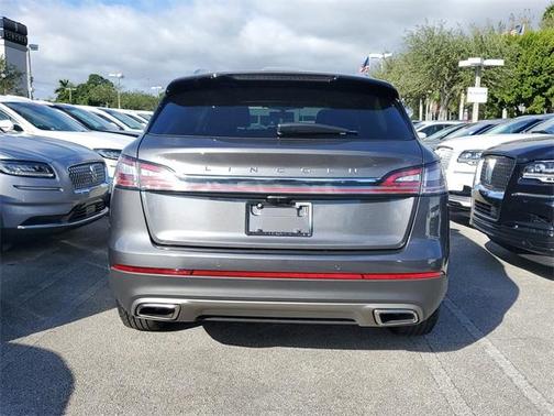 2022 Lincoln Nautilus Standard