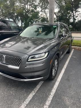 2022 Lincoln Nautilus Standard