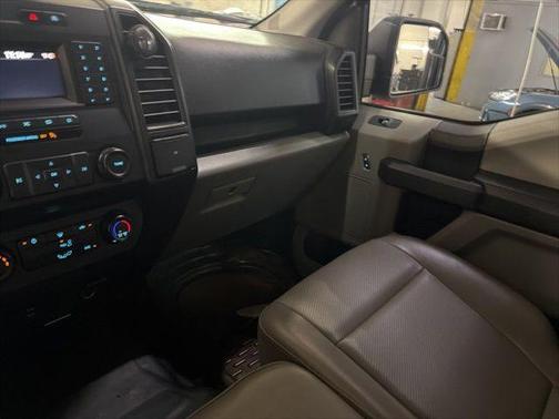 Oxford White 2018 Ford F-150 XL
