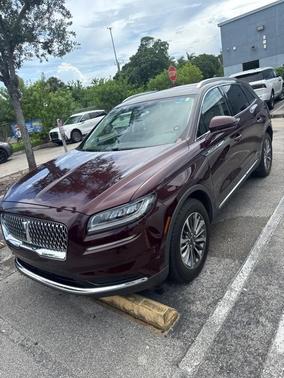 2023 Lincoln Nautilus Standard