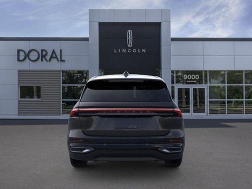Black Metallic 2026 Lincoln Nautilus Premiere