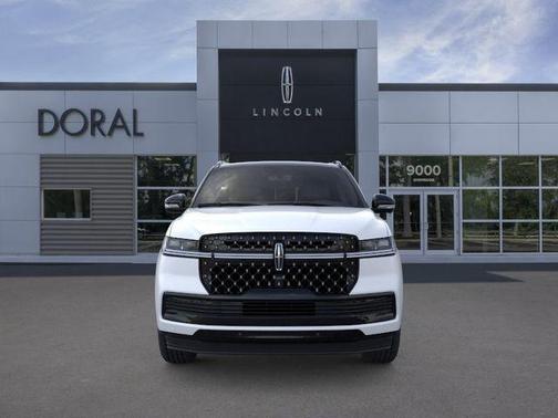 Crystal White 2026 Lincoln Navigator Black Label