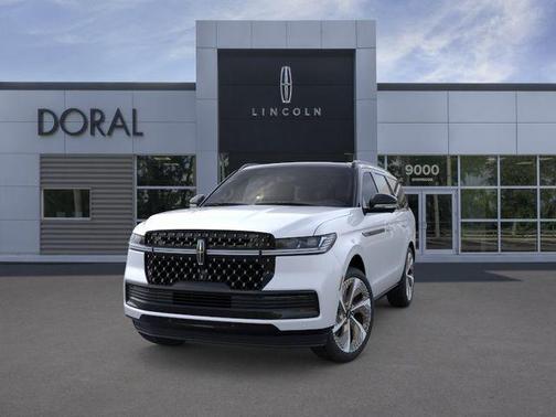Crystal White 2026 Lincoln Navigator Black Label
