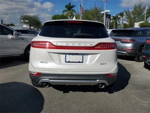2017 Lincoln MKC Select
