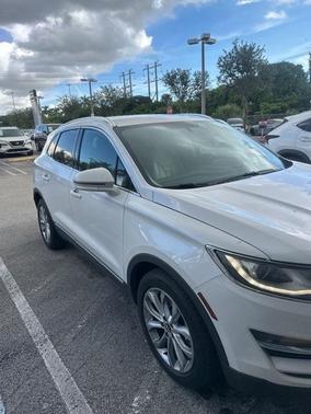 2017 Lincoln MKC Select
