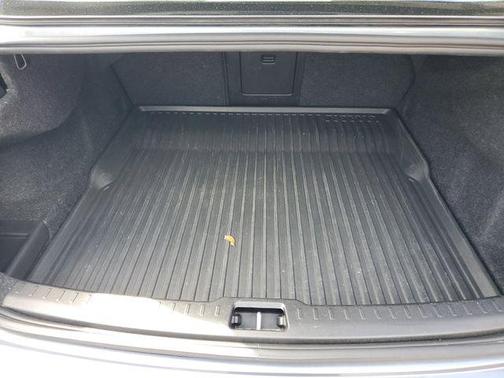 2021 Volvo S60 T5 Momentum