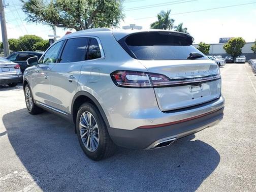 2023 Lincoln Nautilus Standard