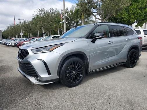 2023 Toyota Highlander XSE