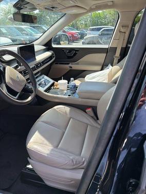 2024 Lincoln Aviator Premiere