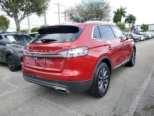 2021 Lincoln Nautilus Standard