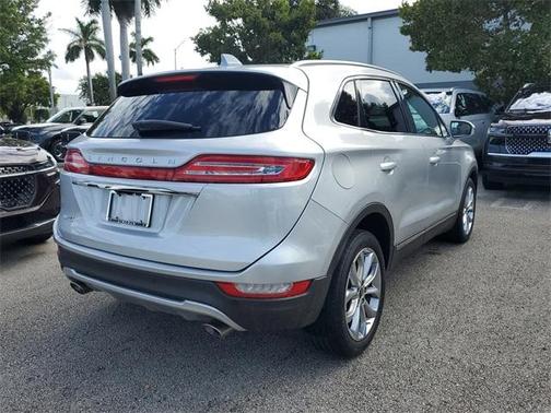 2019 Lincoln MKC Select